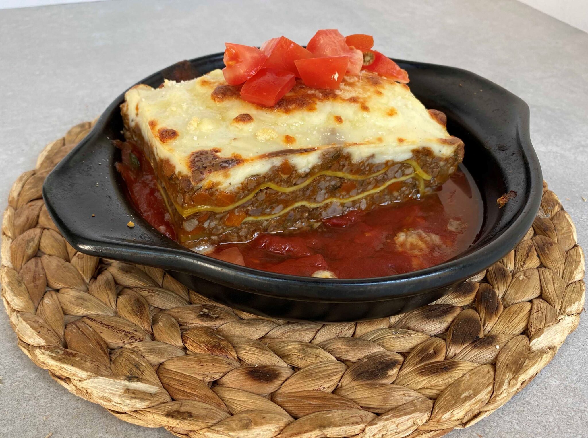 Lasanha de carne e legumes: receita italiana passo a passo