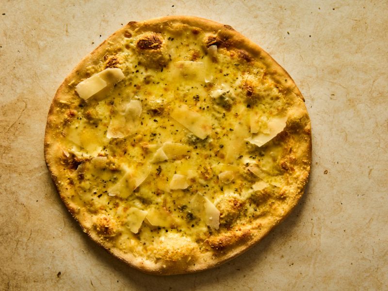 O que é que queremos dizer quando falamos de pizza branca ou bianca?