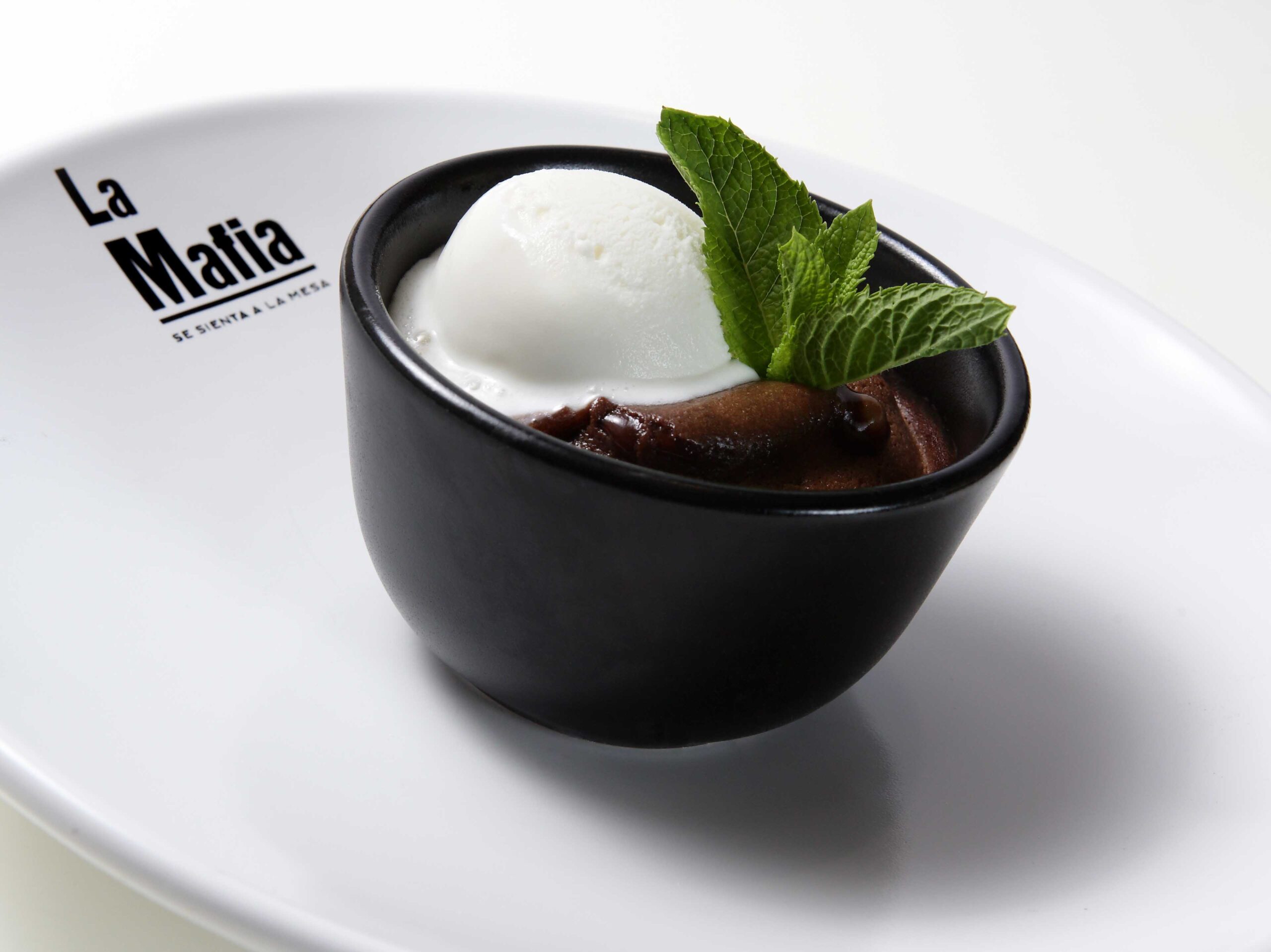 Coulant de chocolate: receita fácil para o vulcão de chocolate perfeito