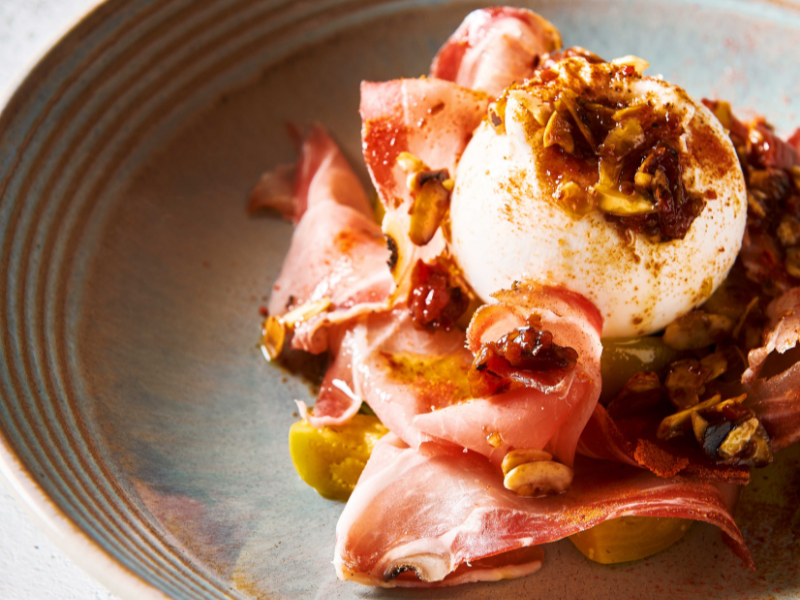 Diferenças e semelhanças entre mozzarella e burrata