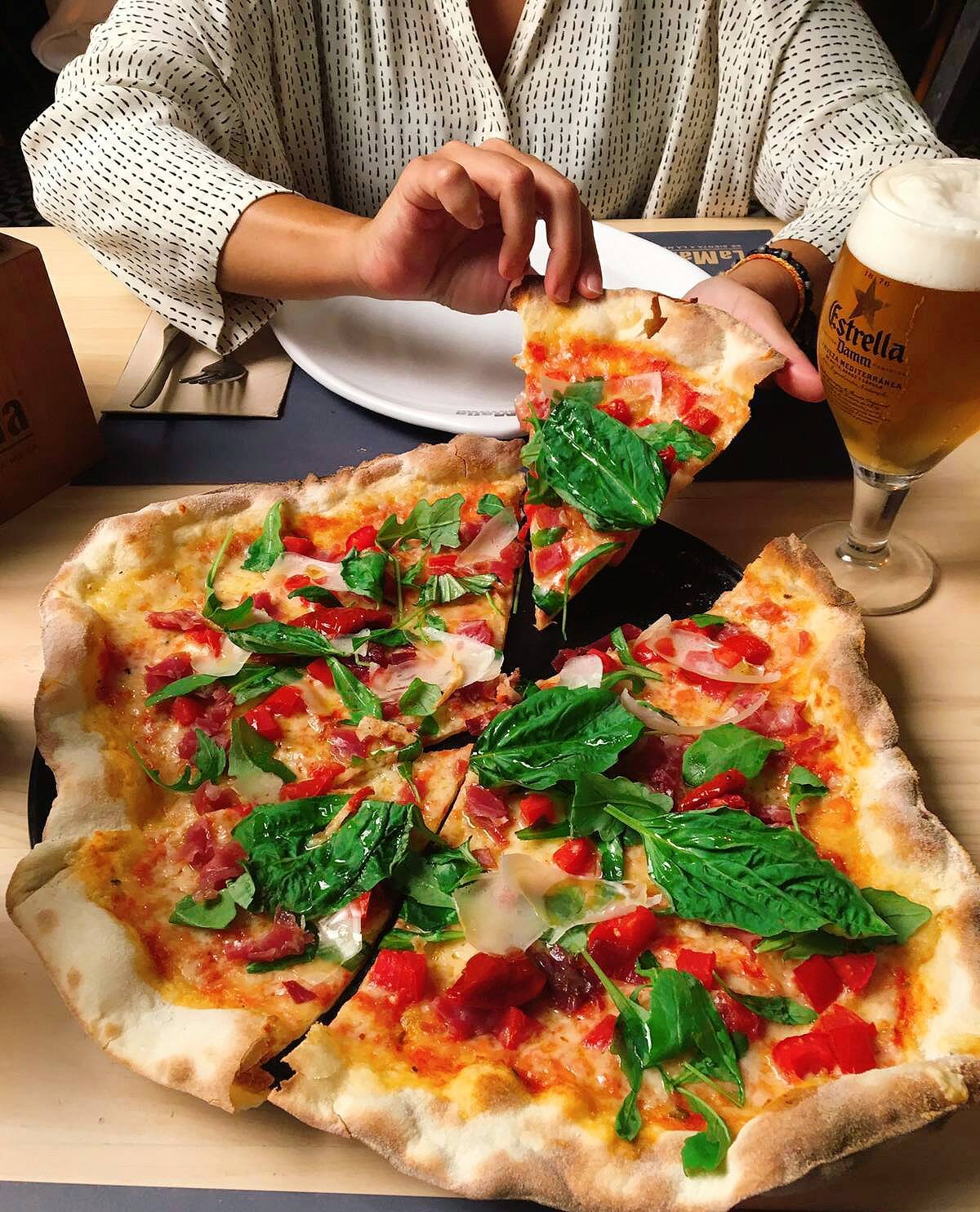 Pizza romana ou pizza napolitana? Descobre a diferença!