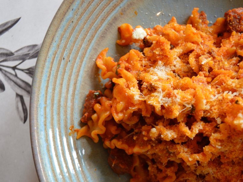 Como fazer molho arrabbiata: Receita italiana passo a passo